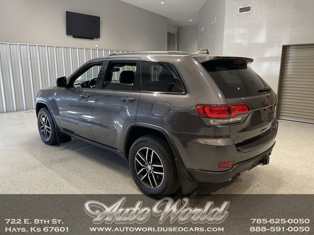 Used 2017 Jeep Grand Cherokee Trailhawk 4x4 SUV