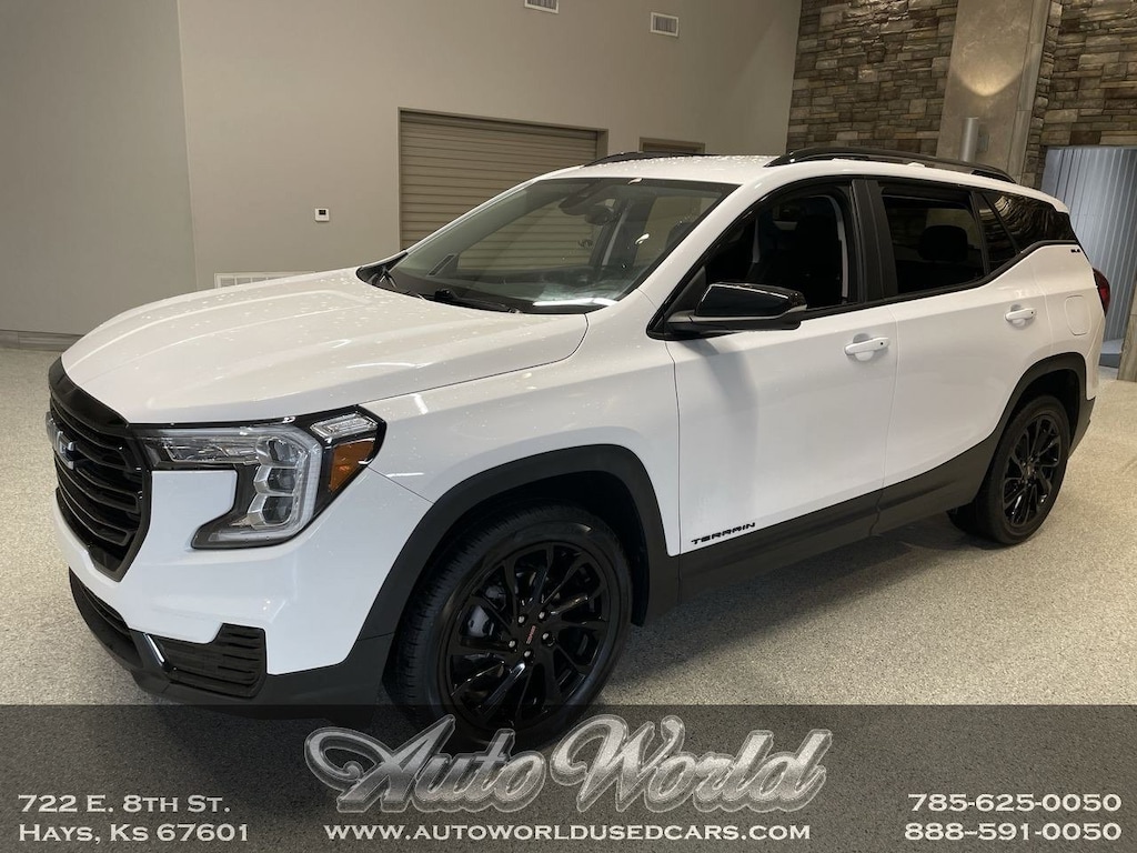 Used 2023 GMC Terrain SLE SUV