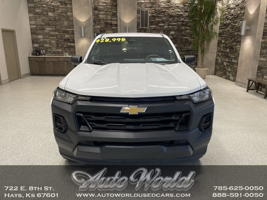 Used 2024 Chevrolet Colorado WT Truck Crew Cab