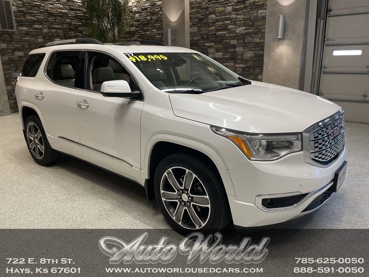 2017 GMC Acadia Denali FWD's photo
