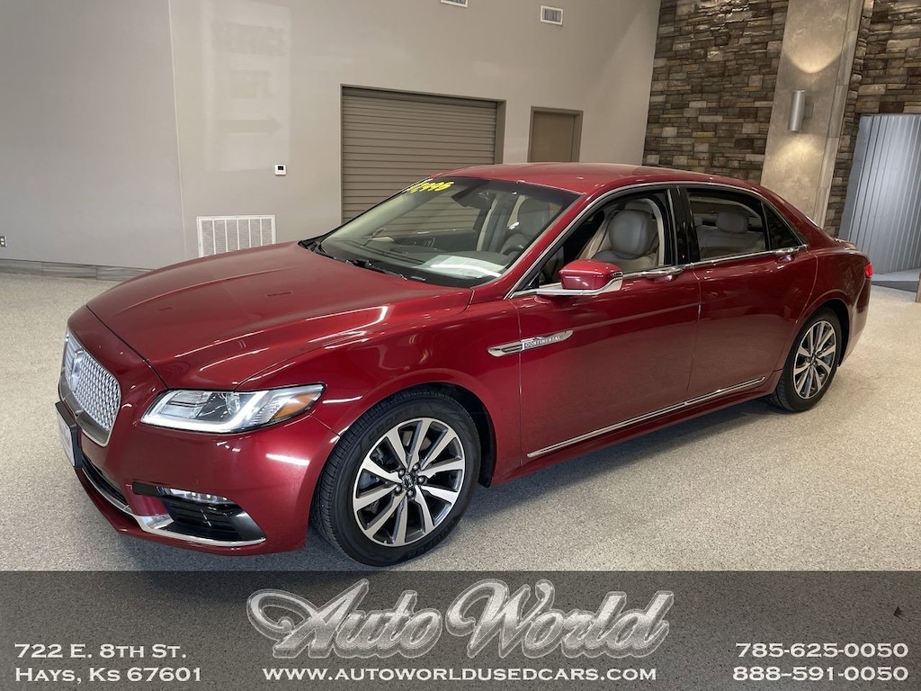 Used 2017 Lincoln Continental Premiere Sedan