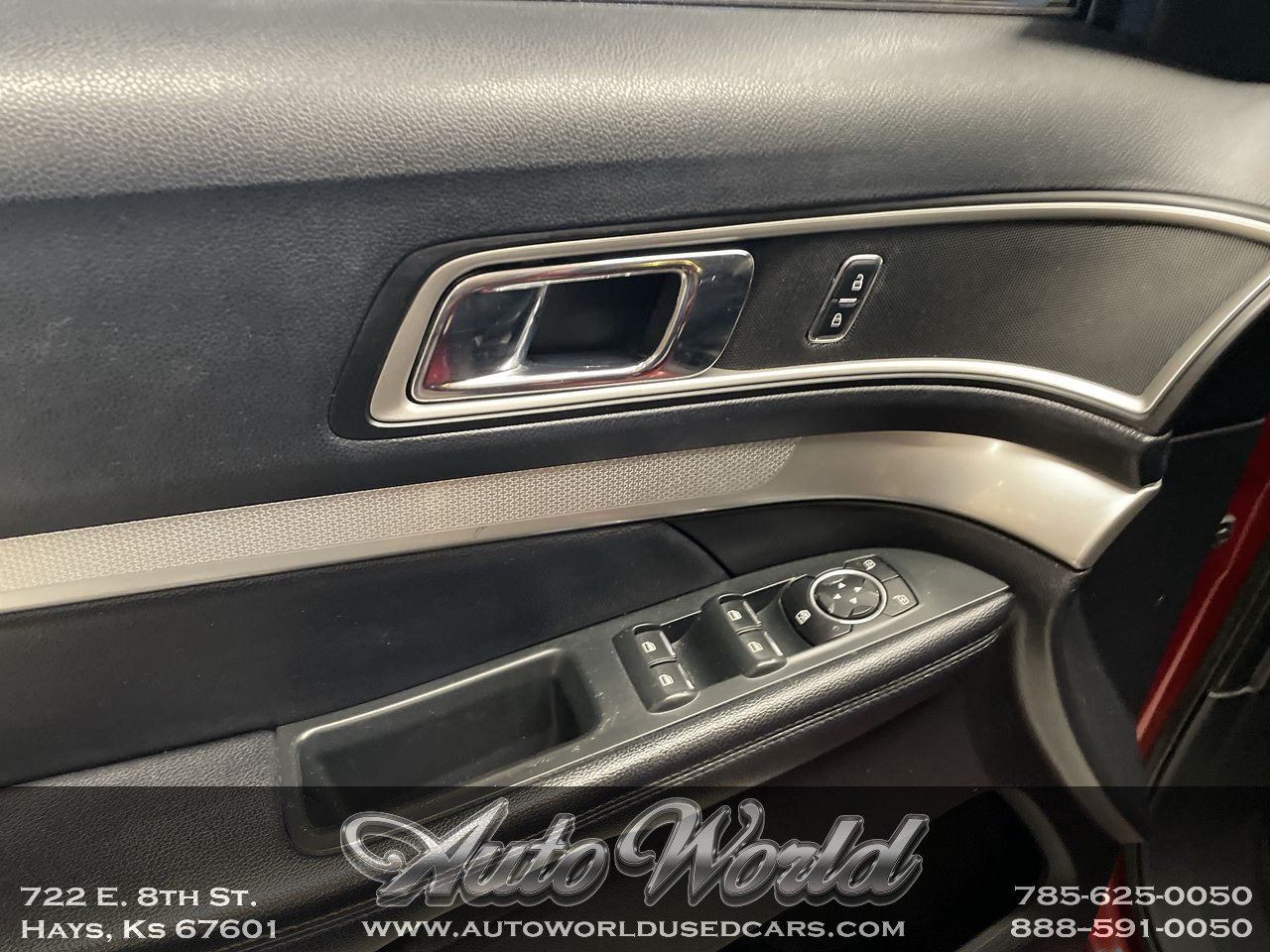 2016 Ford Explorer XLT - Photo 7