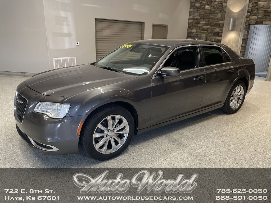 Used 2017 Chrysler 300 Limited Sedan