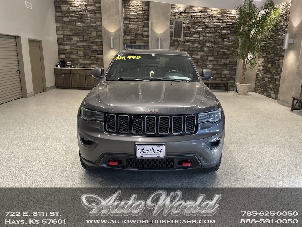 Used 2017 Jeep Grand Cherokee Trailhawk 4x4 SUV