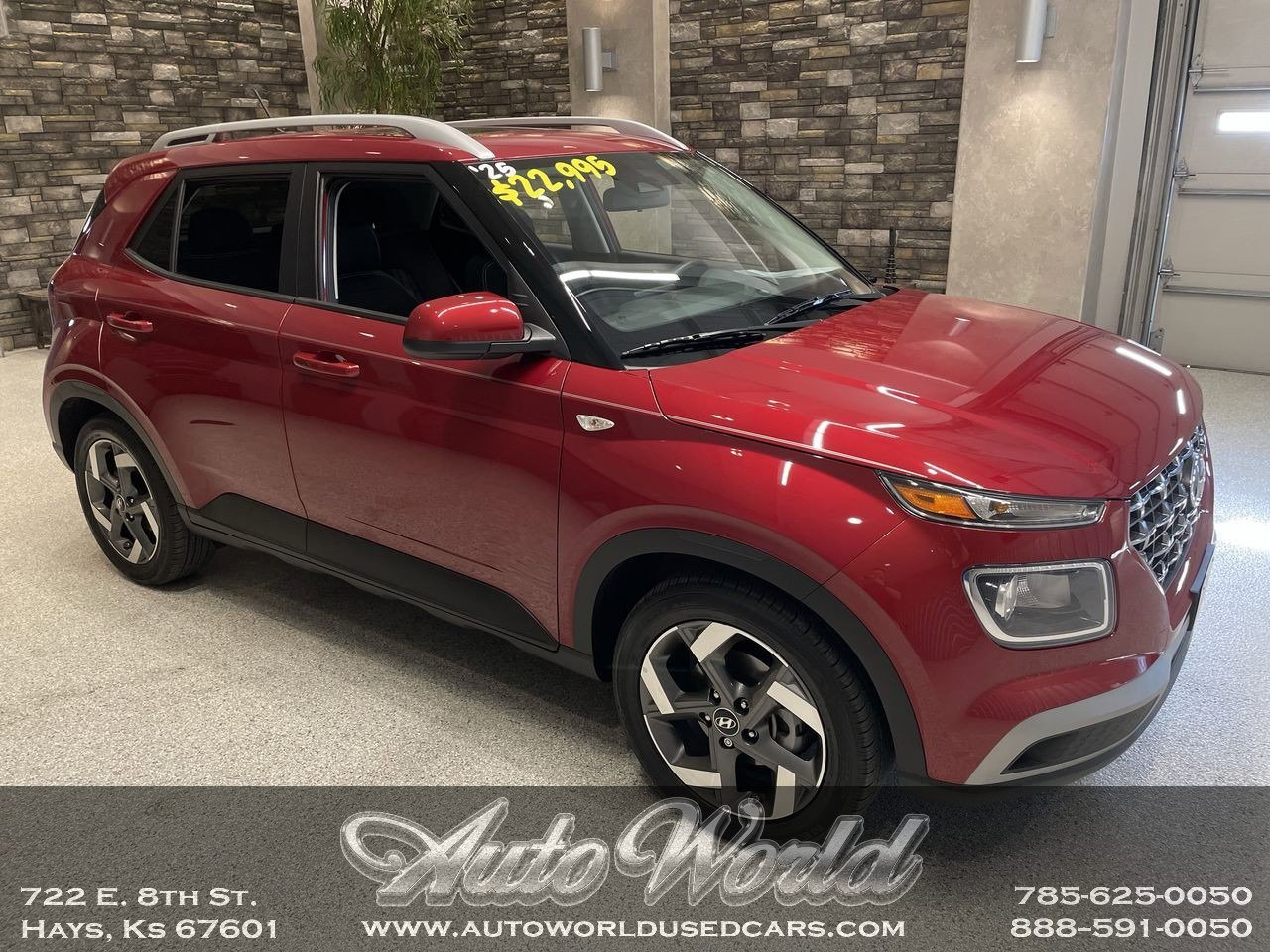 2025 Hyundai Venue SEL's photo