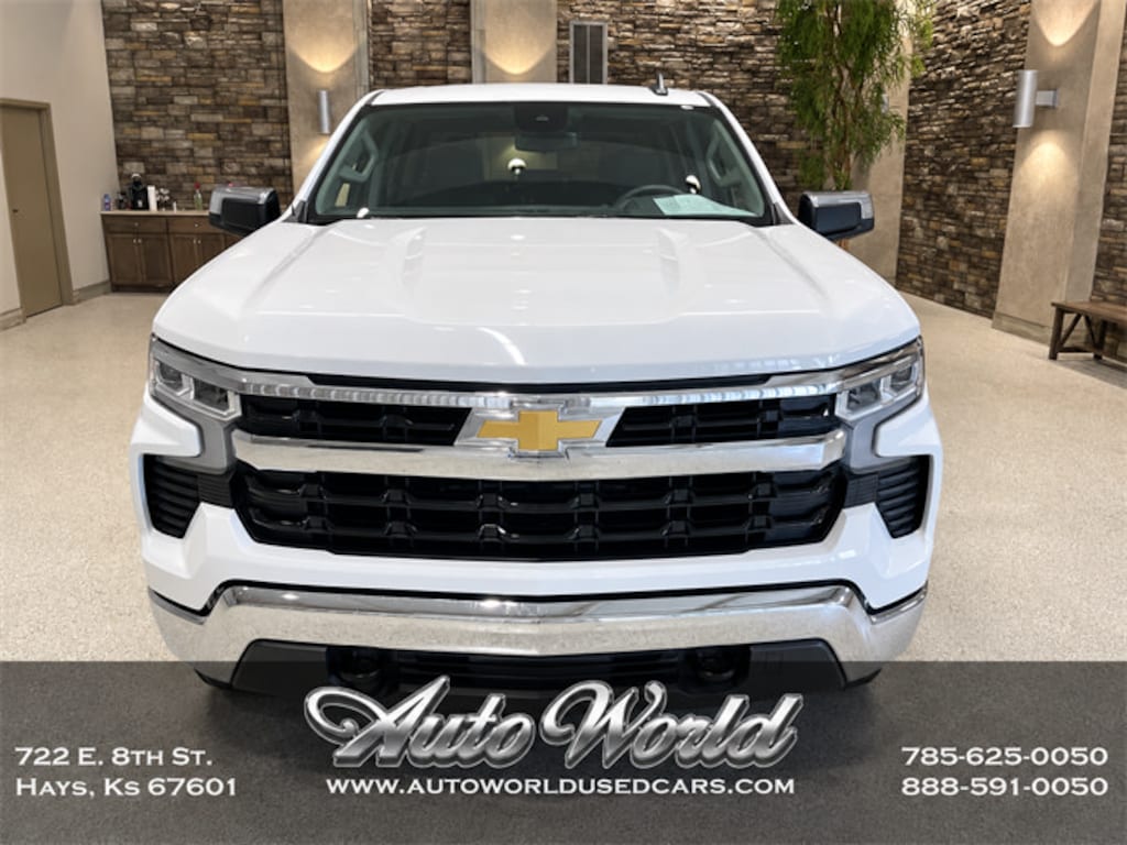 Used 2024 Chevrolet Silverado 1500 LT Truck Crew Cab