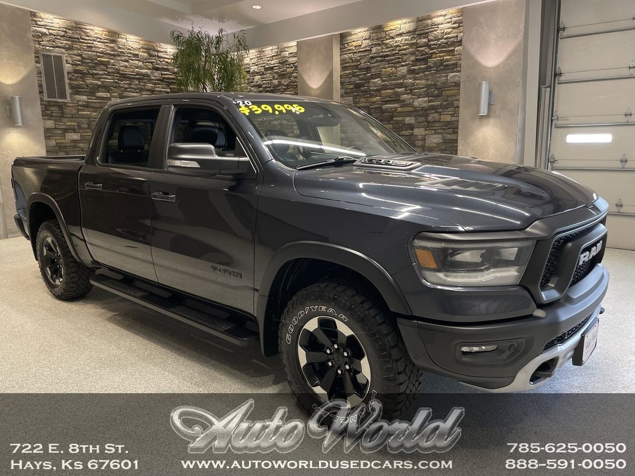 2020 RAM 1500 Rebel 4x4 Crew Cab 5'7's photo