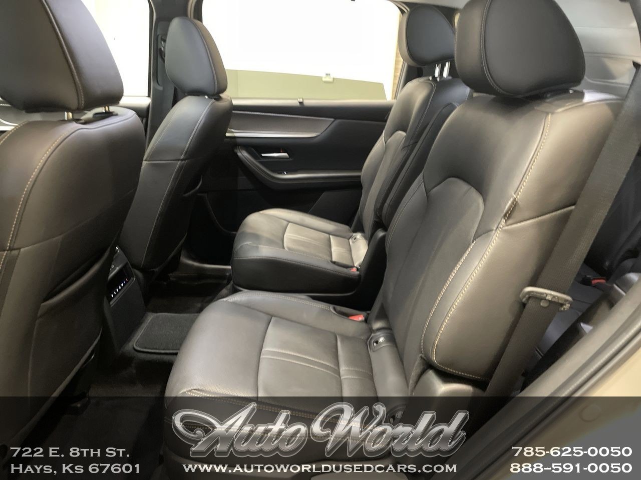 2025 Mazda CX-90 Preferred Package - Photo 18