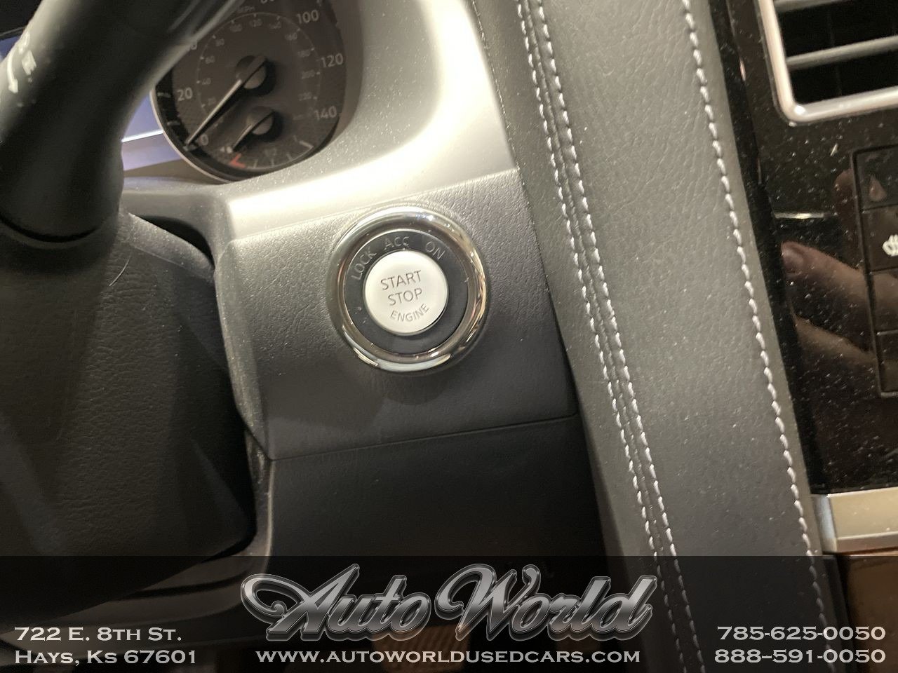 2022 Nissan Armada SL - Photo 11