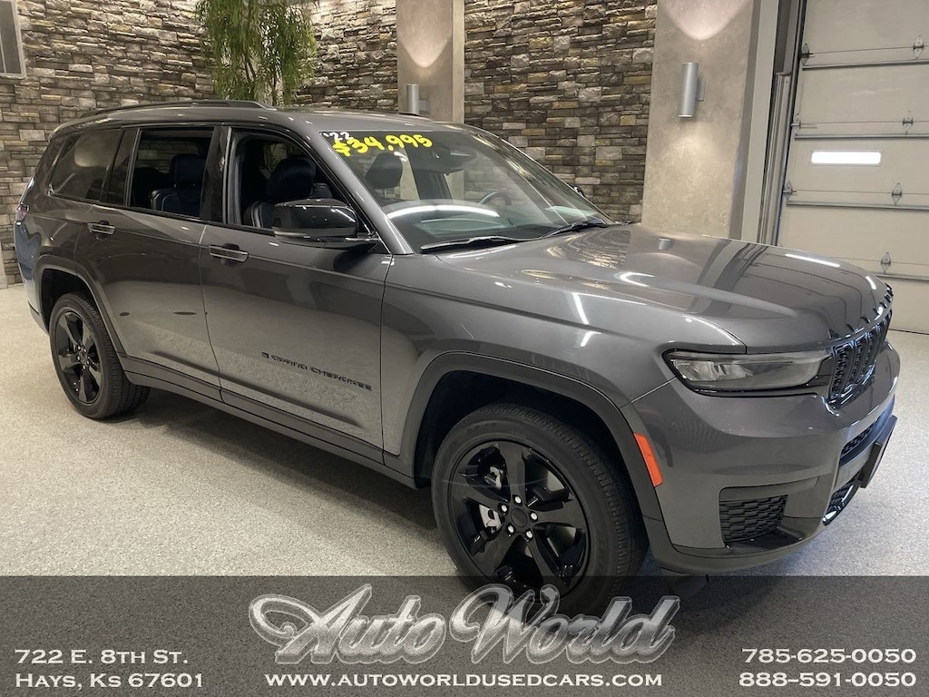 Used 2022 Jeep New Grand Cherokee Laredo SUV