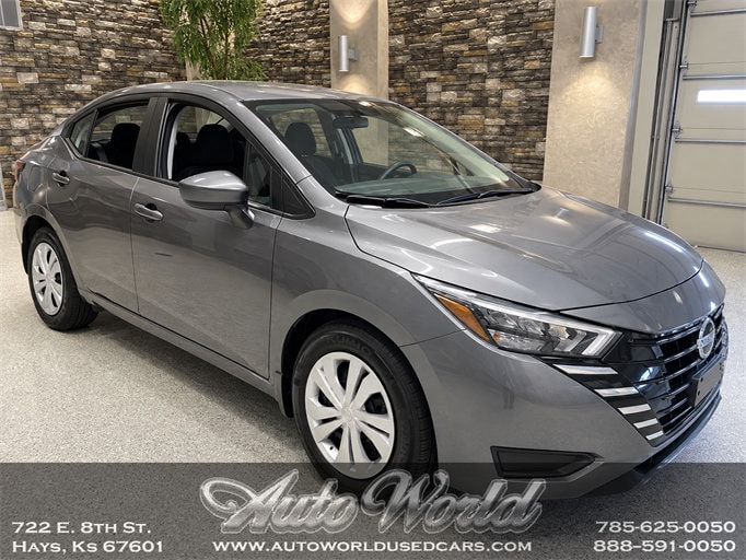 2025 Nissan Versa Sedan S