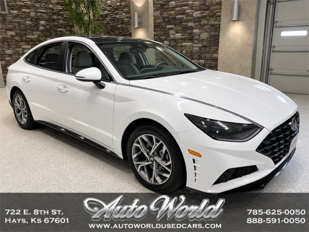 Used 2023 Hyundai Sonata SEL Sedan