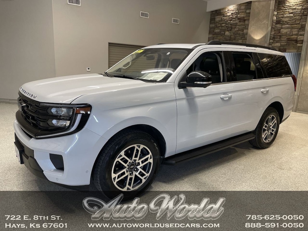 Used 2025 Ford Expedition Active SUV