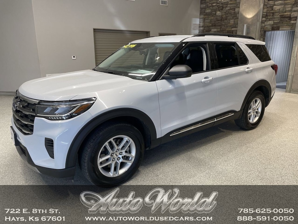 Used 2025 Ford Explorer Active SUV
