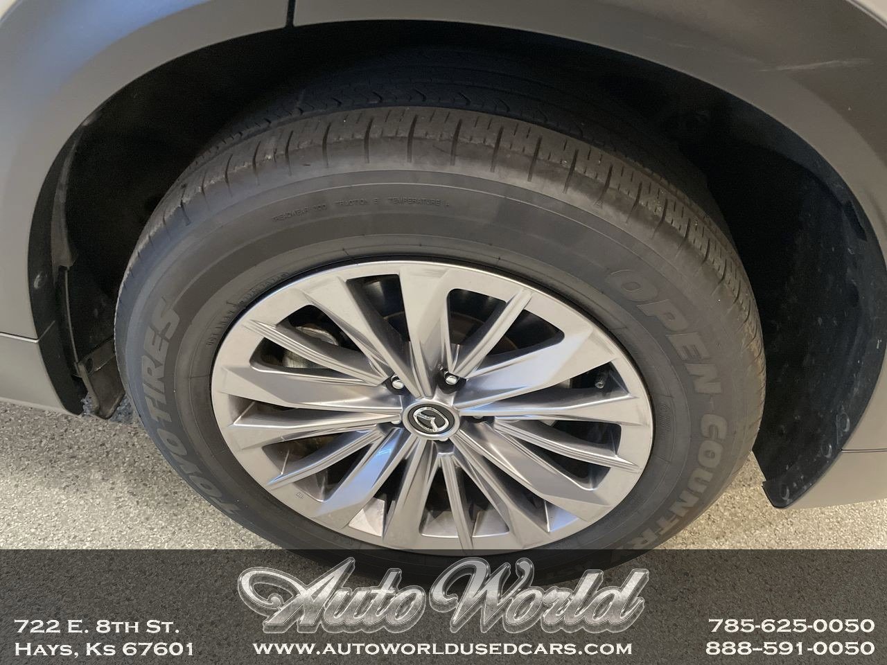 2025 Mazda CX-90 Preferred Package - Photo 20