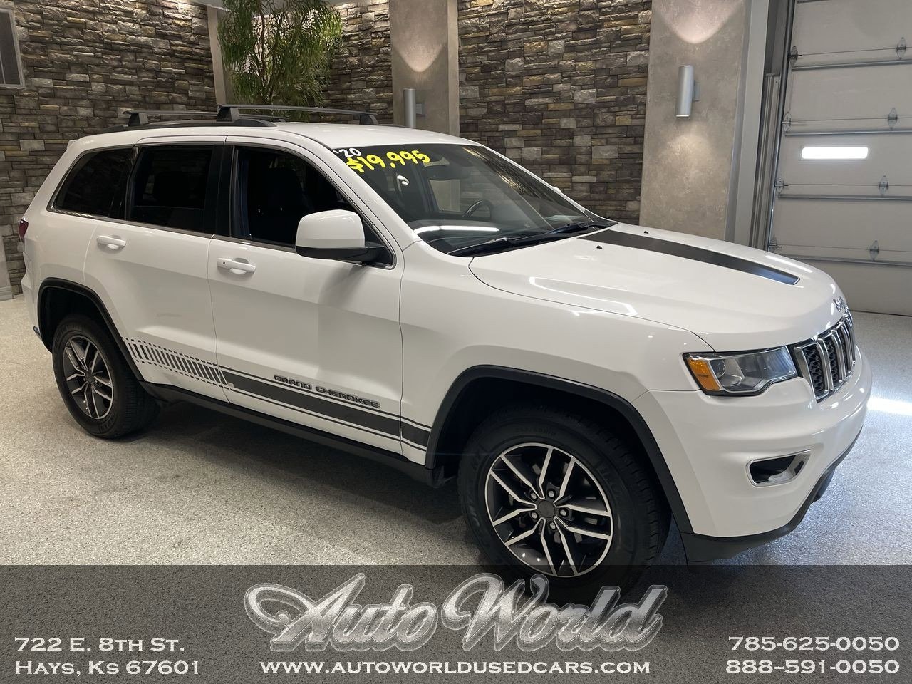 2020 Jeep Grand Cherokee Laredo E's photo