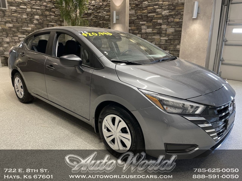 Used 2025 Nissan Versa 1.6 S Sedan