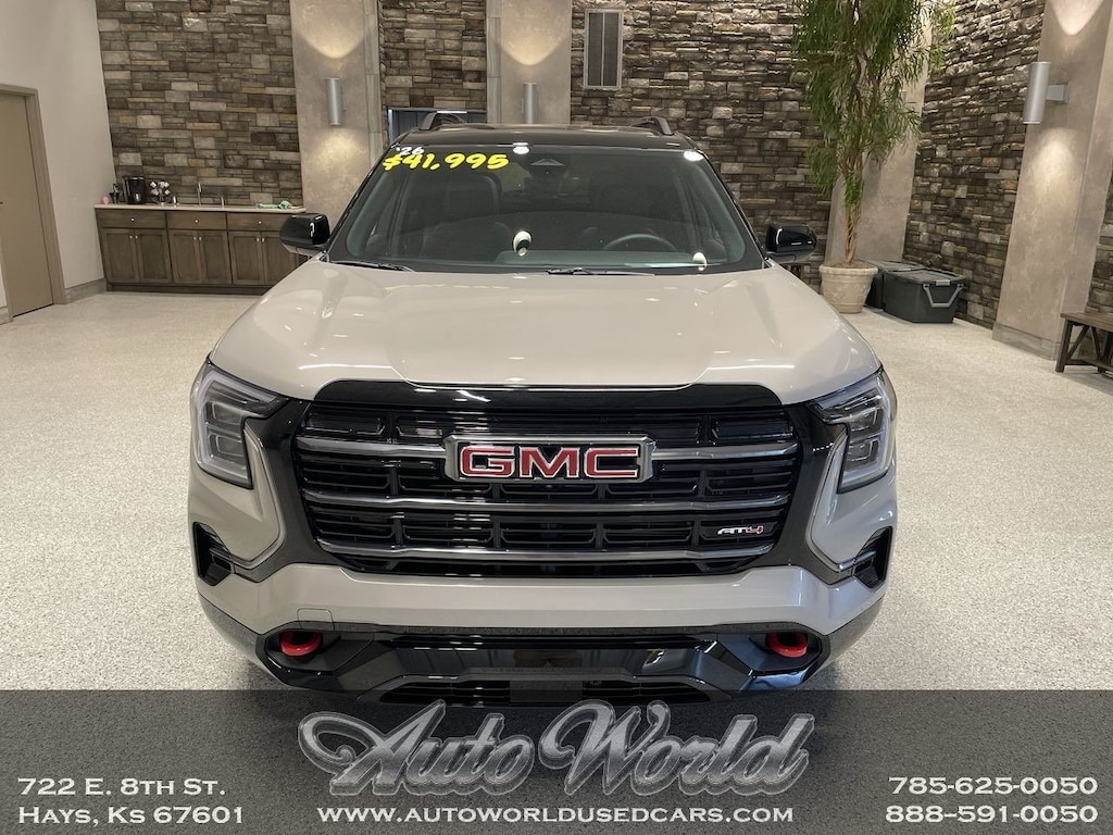 Used 2026 GMC Terrain AT4 SUV
