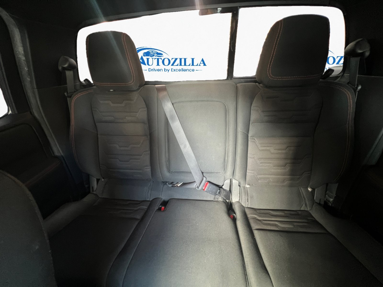 2023 Nissan Frontier PRO-4X - Photo 10
