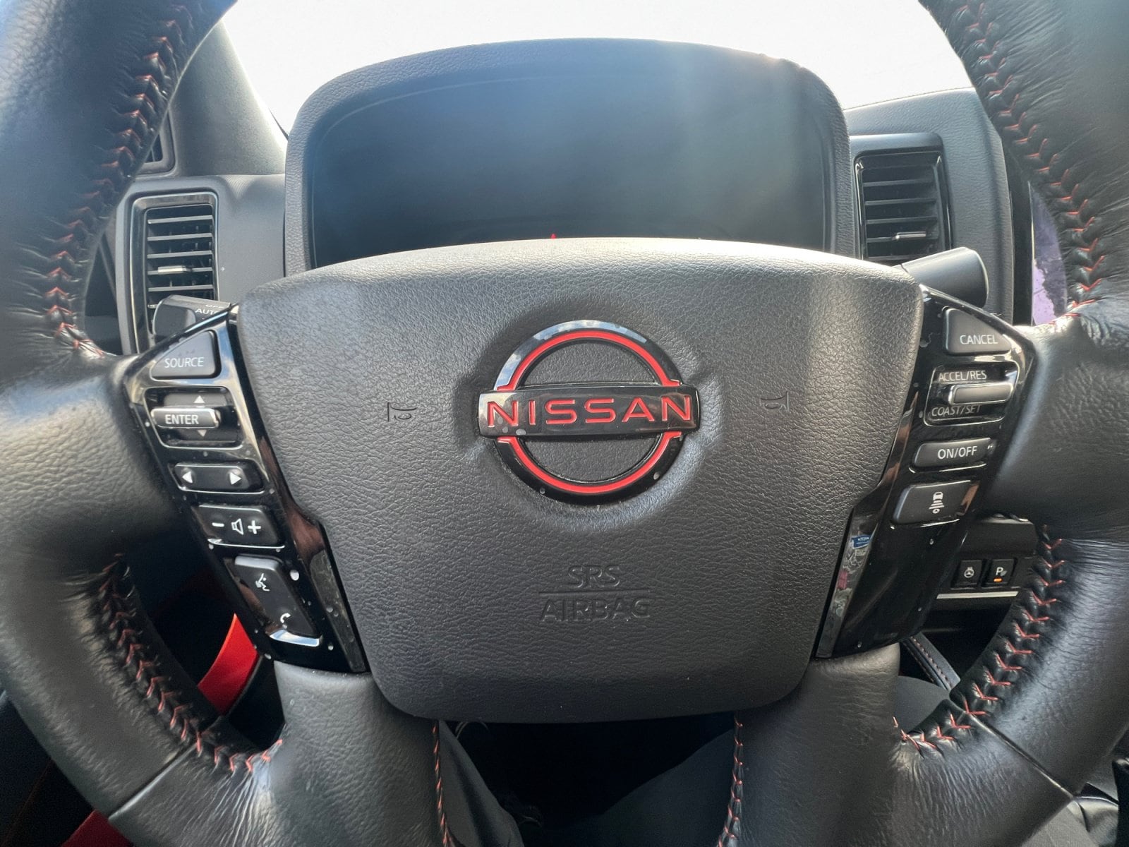 2023 Nissan Frontier PRO-4X - Photo 15