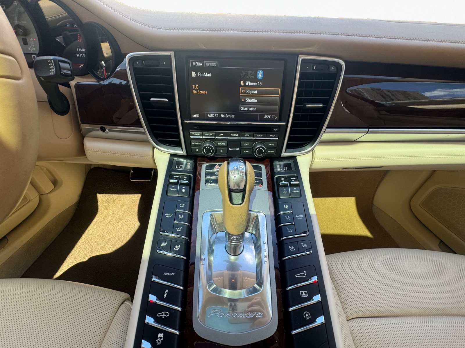 2013 Porsche Panamera S - Photo 13