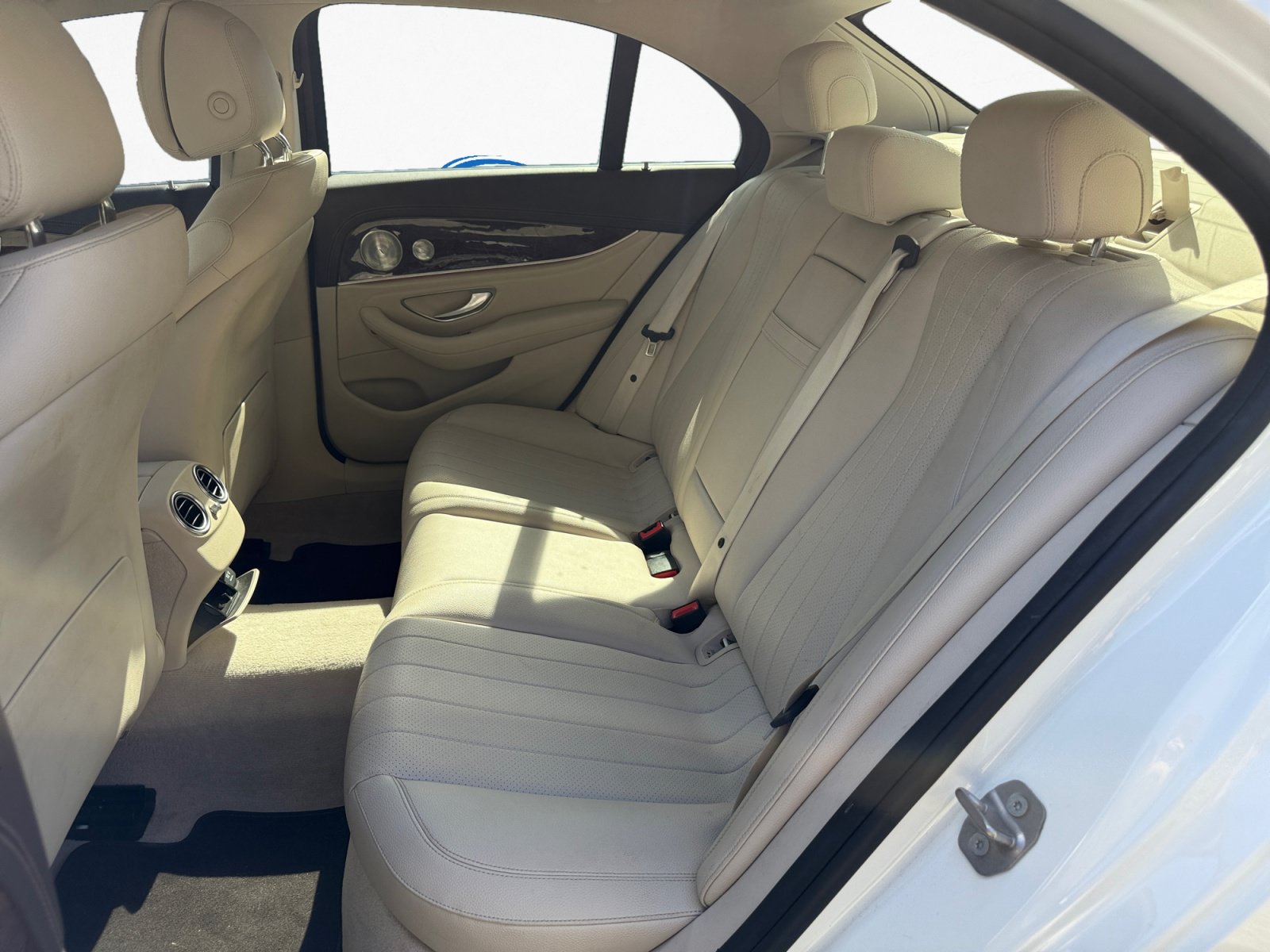 2017 Mercedes-Benz E-Class E300 - Photo 10