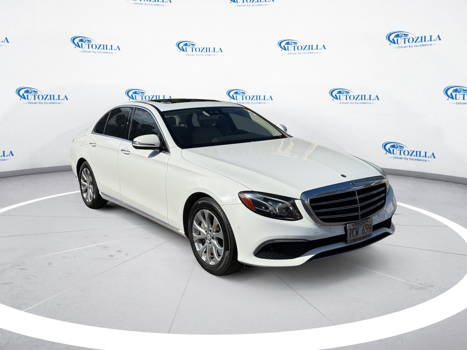 2017 Mercedes-Benz E-Class E300 - Photo 7