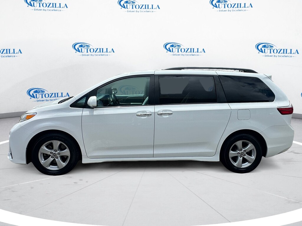 Used 2020 Toyota Sienna LE Van