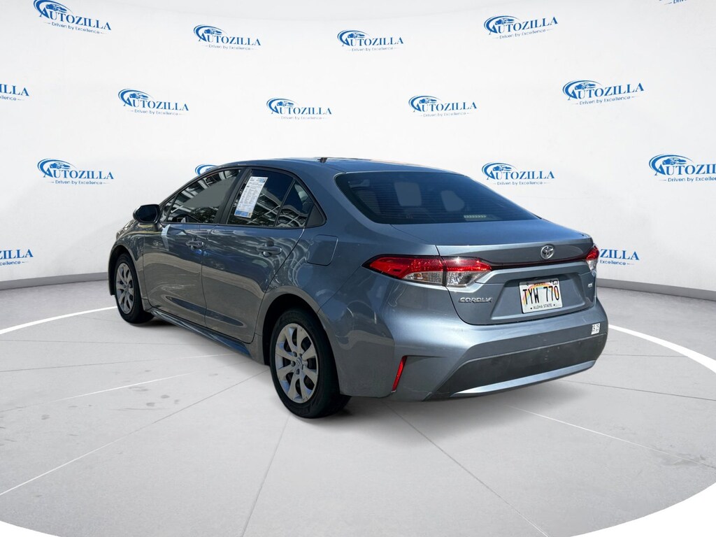 Used 2020 Toyota Corolla LE Sedan