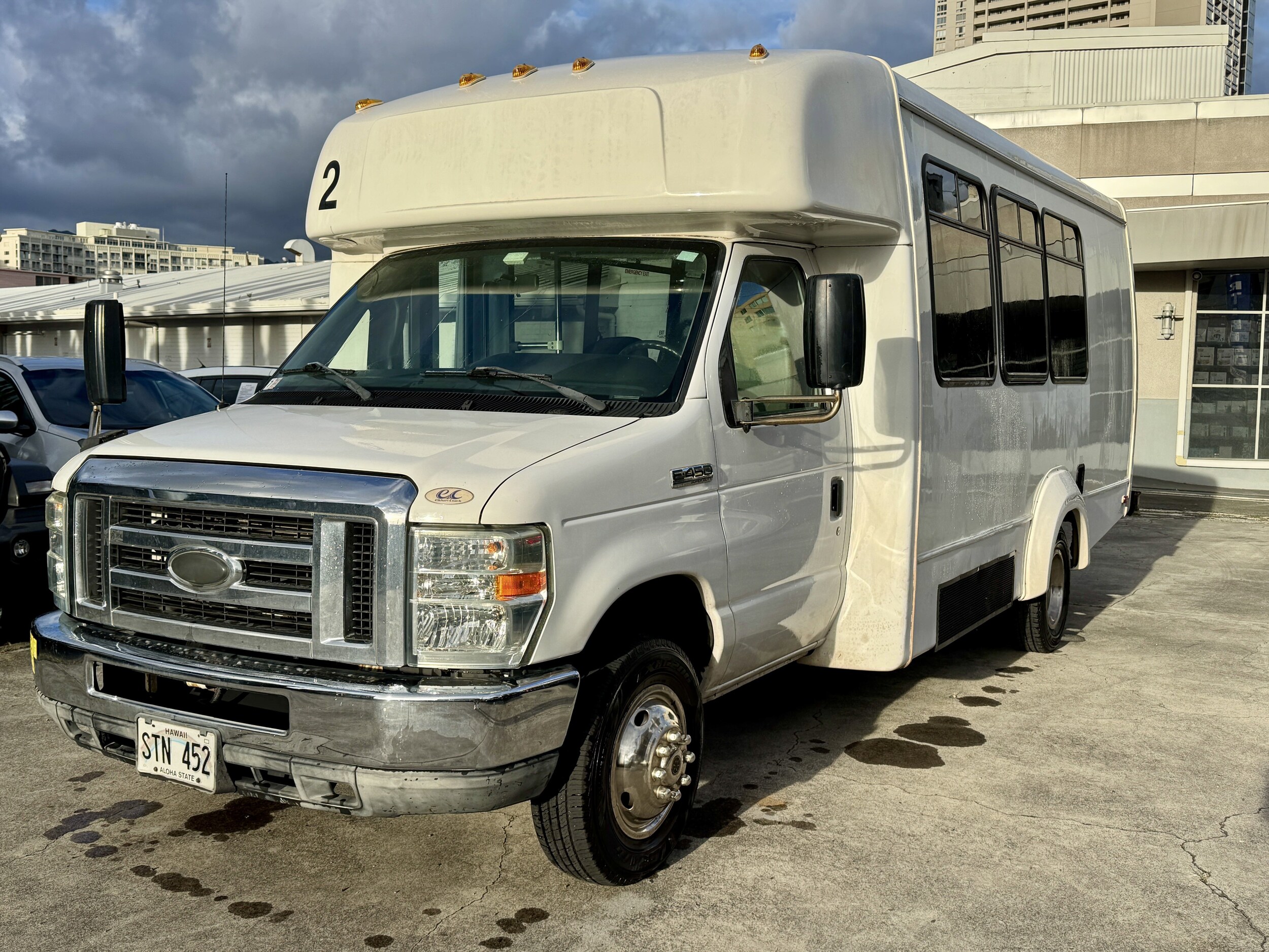 2015 Ford E-450 Cutaway photo 3