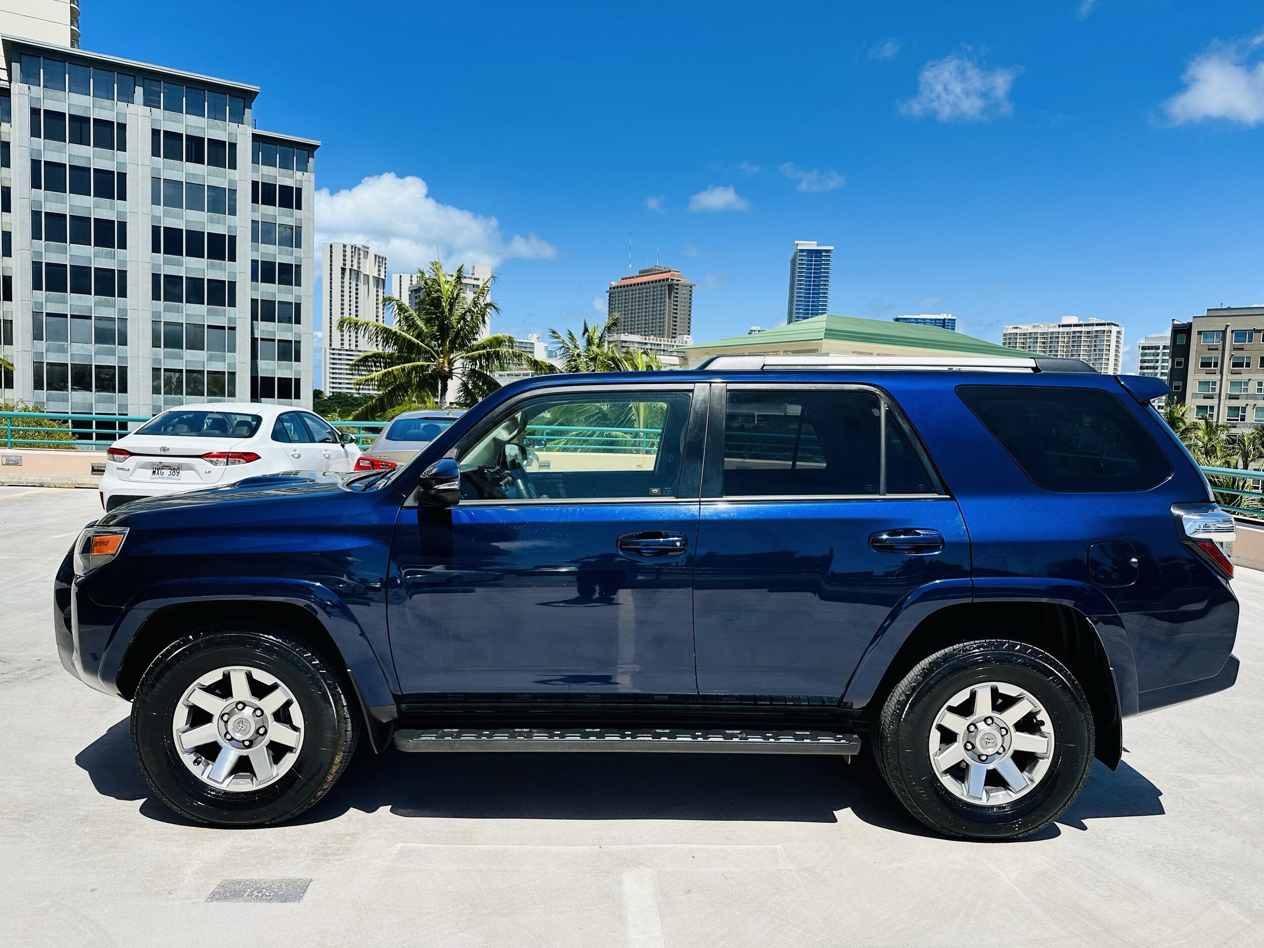 2016 Toyota 4Runner SR5 Premium photo 4