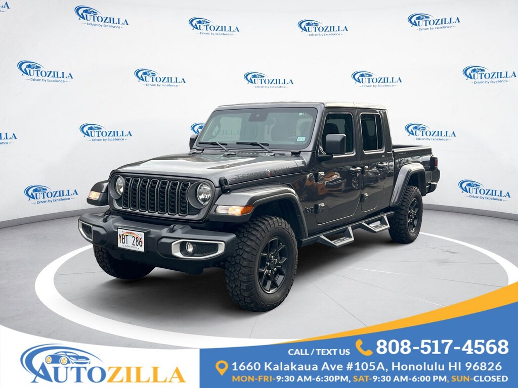 Used 2025 Jeep Gladiator Sport Truck Crew Cab