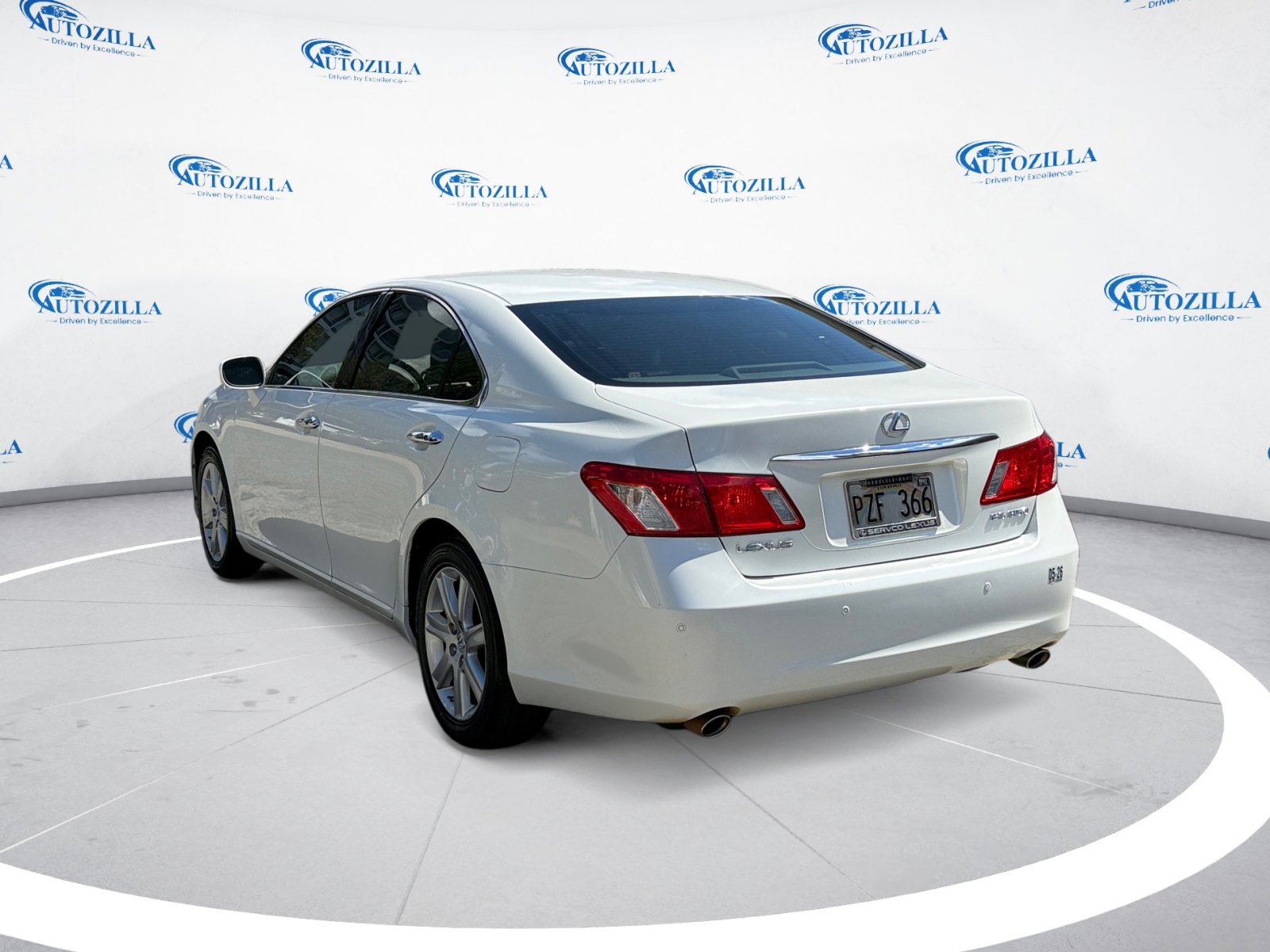 2009 Lexus ES 350 Base photo 2