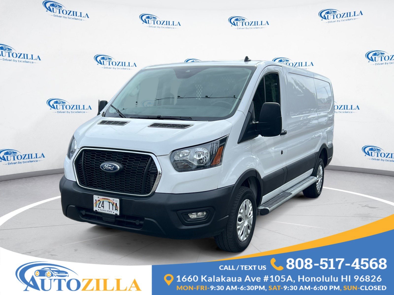 2023 Ford Transit Van Base's photo