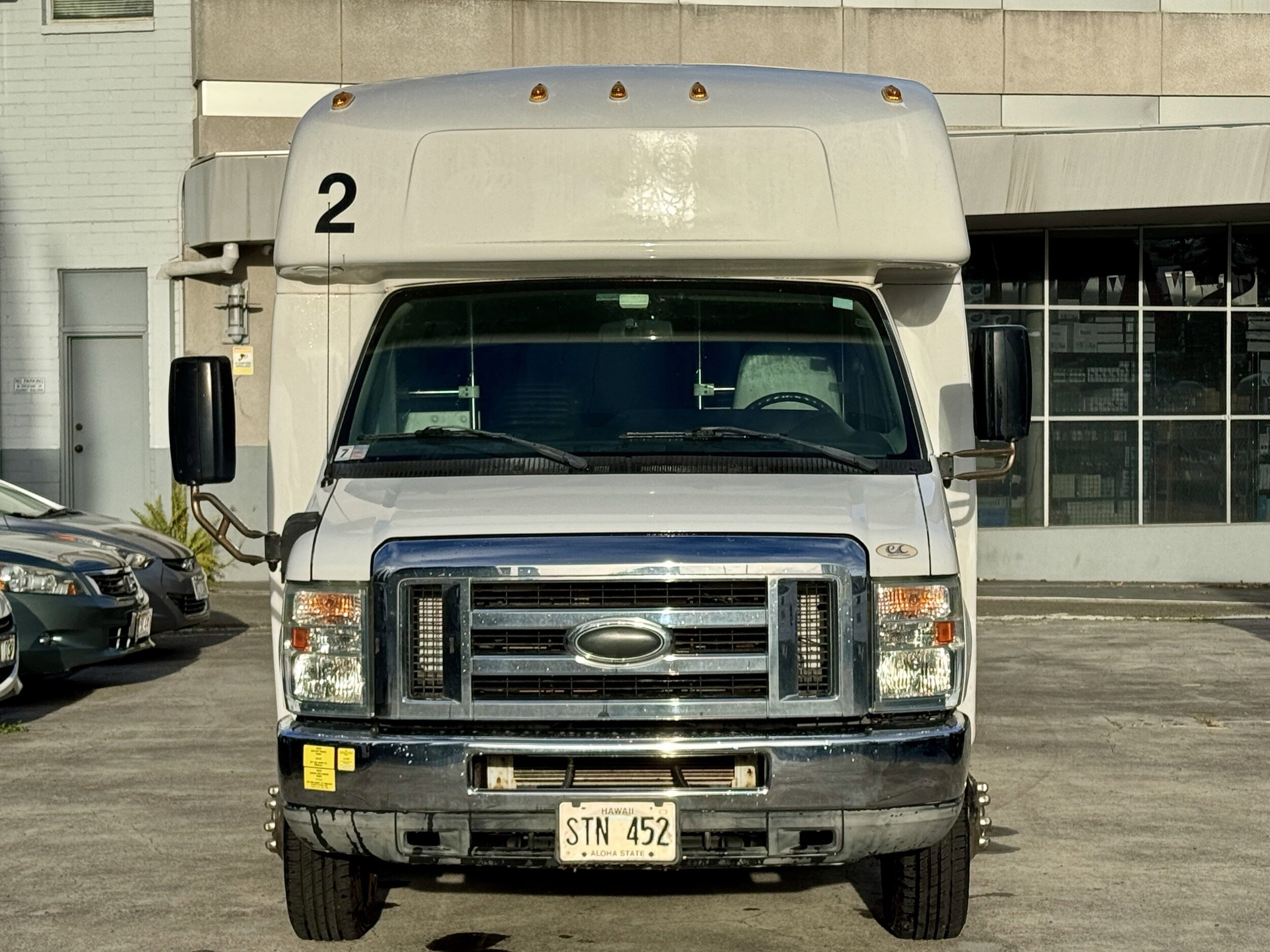 2015 Ford E-450 Cutaway photo 2