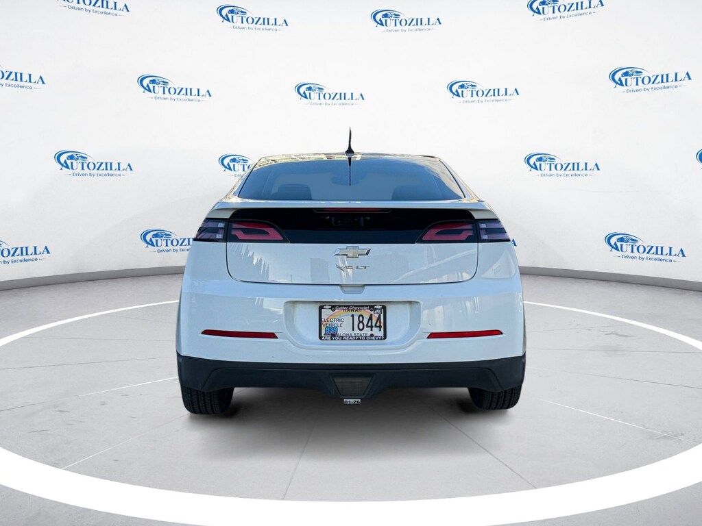 Used 2013 Chevrolet Volt Base Hatchback
