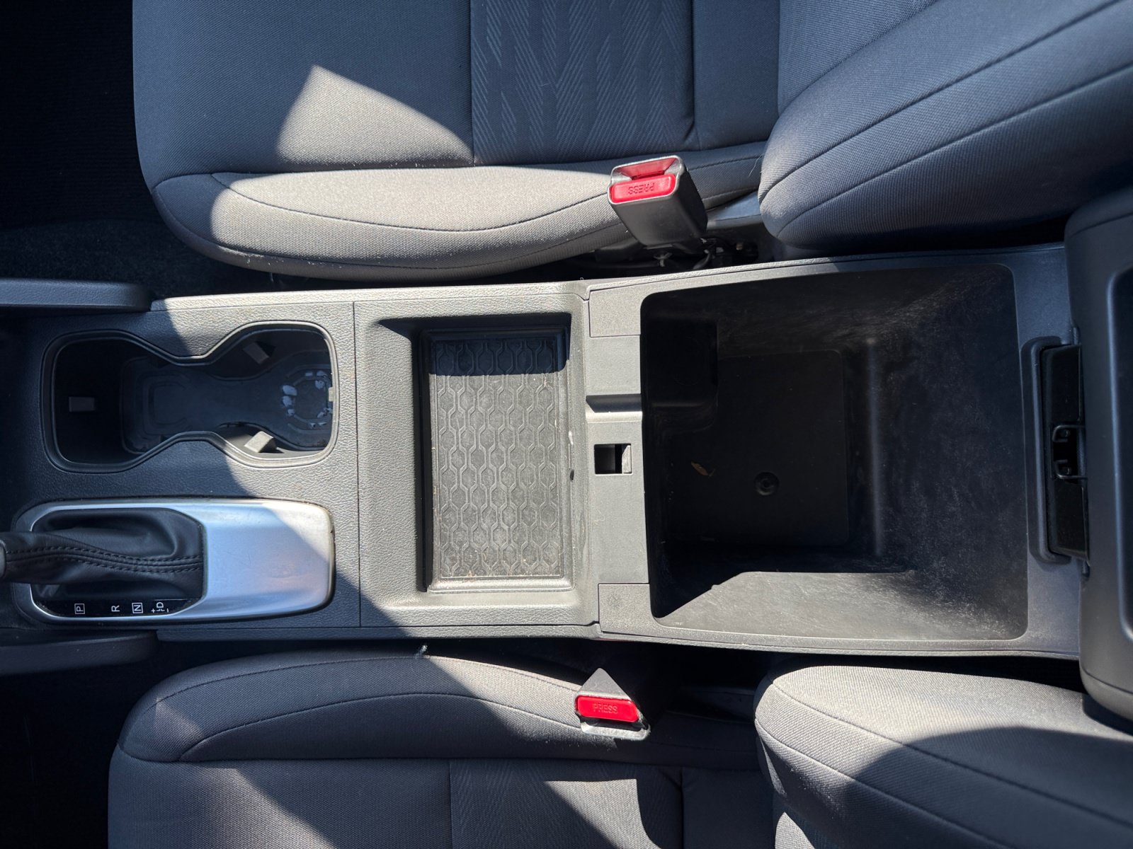 2024 Nissan Frontier S - Photo 20