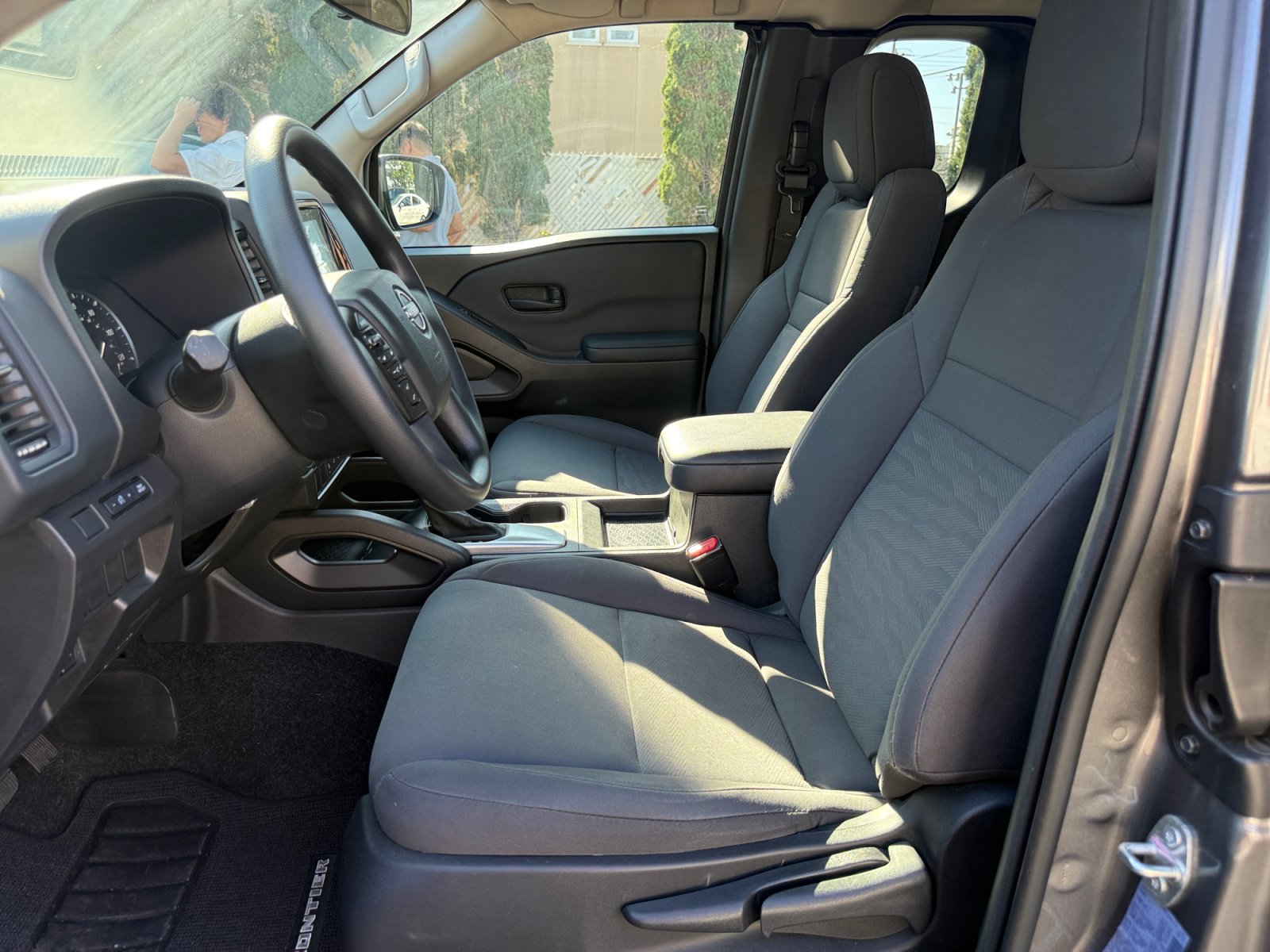 2024 Nissan Frontier S - Photo 25