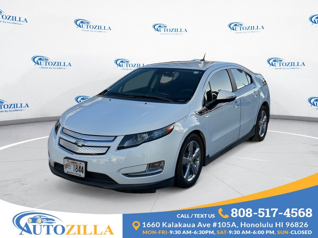Used 2013 Chevrolet Volt Base Hatchback