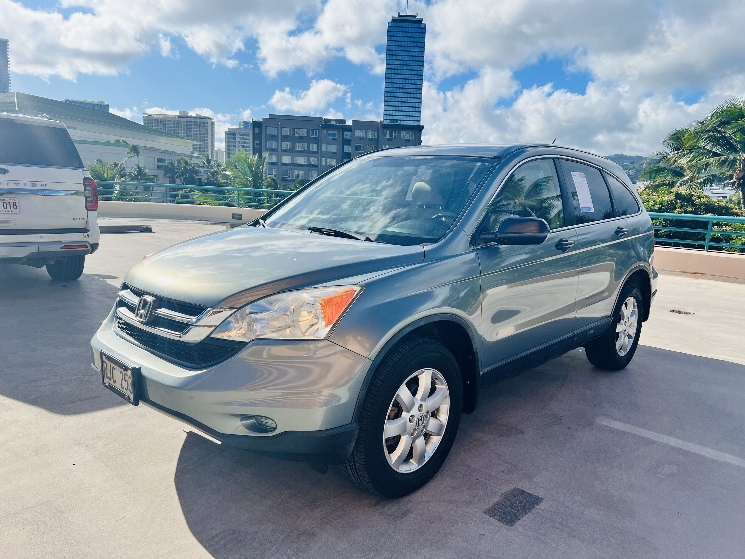 2011 Honda CR-V SE photo 2