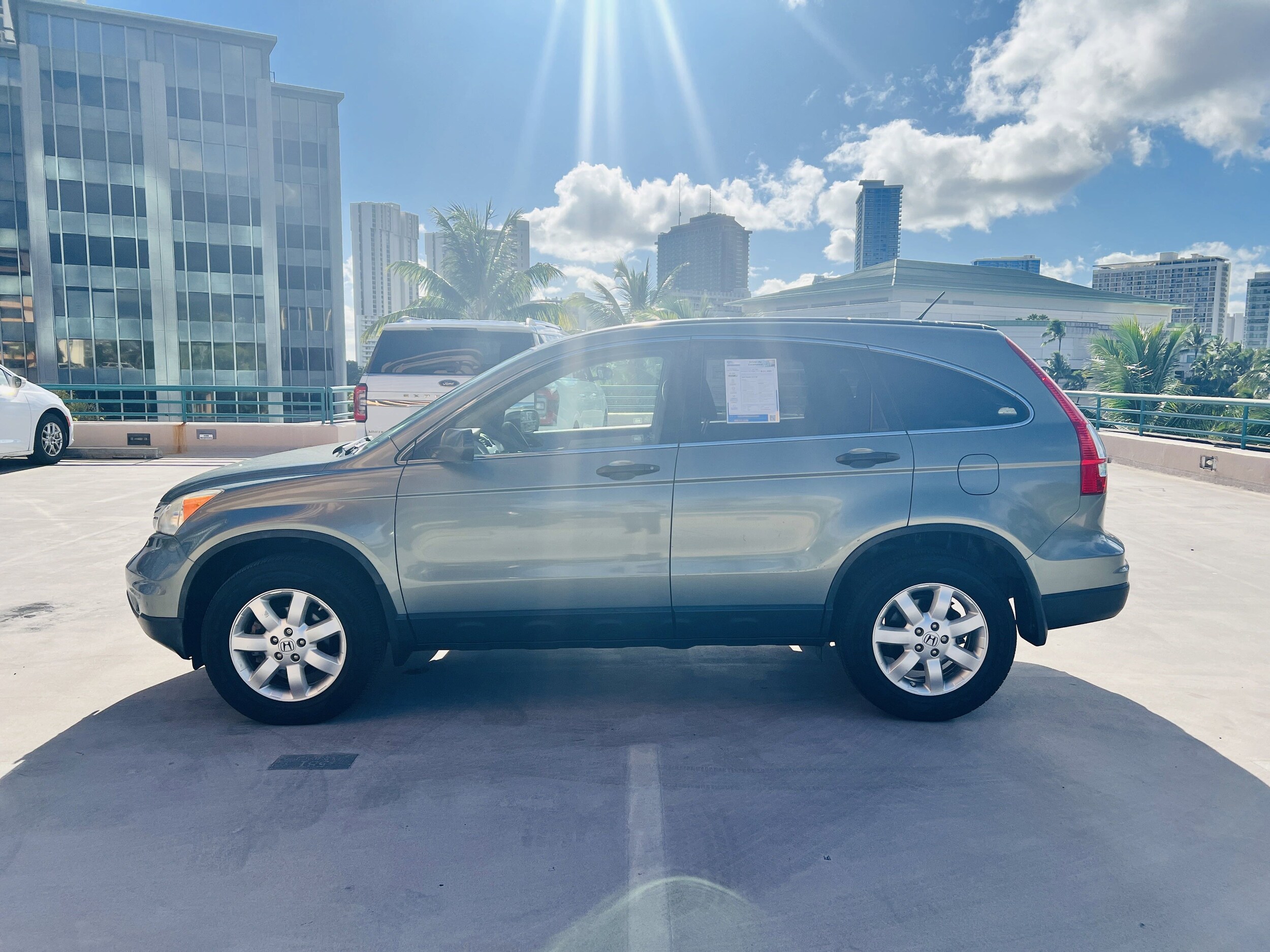 2011 Honda CR-V SE photo 3