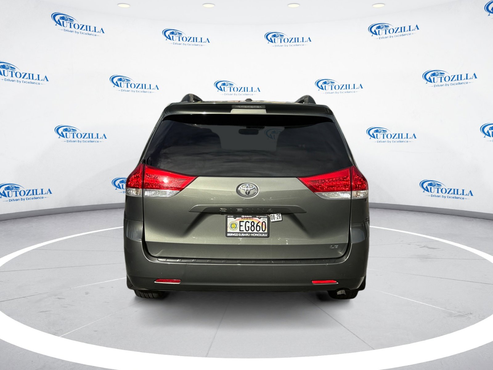 2012 Toyota Sienna photo 4