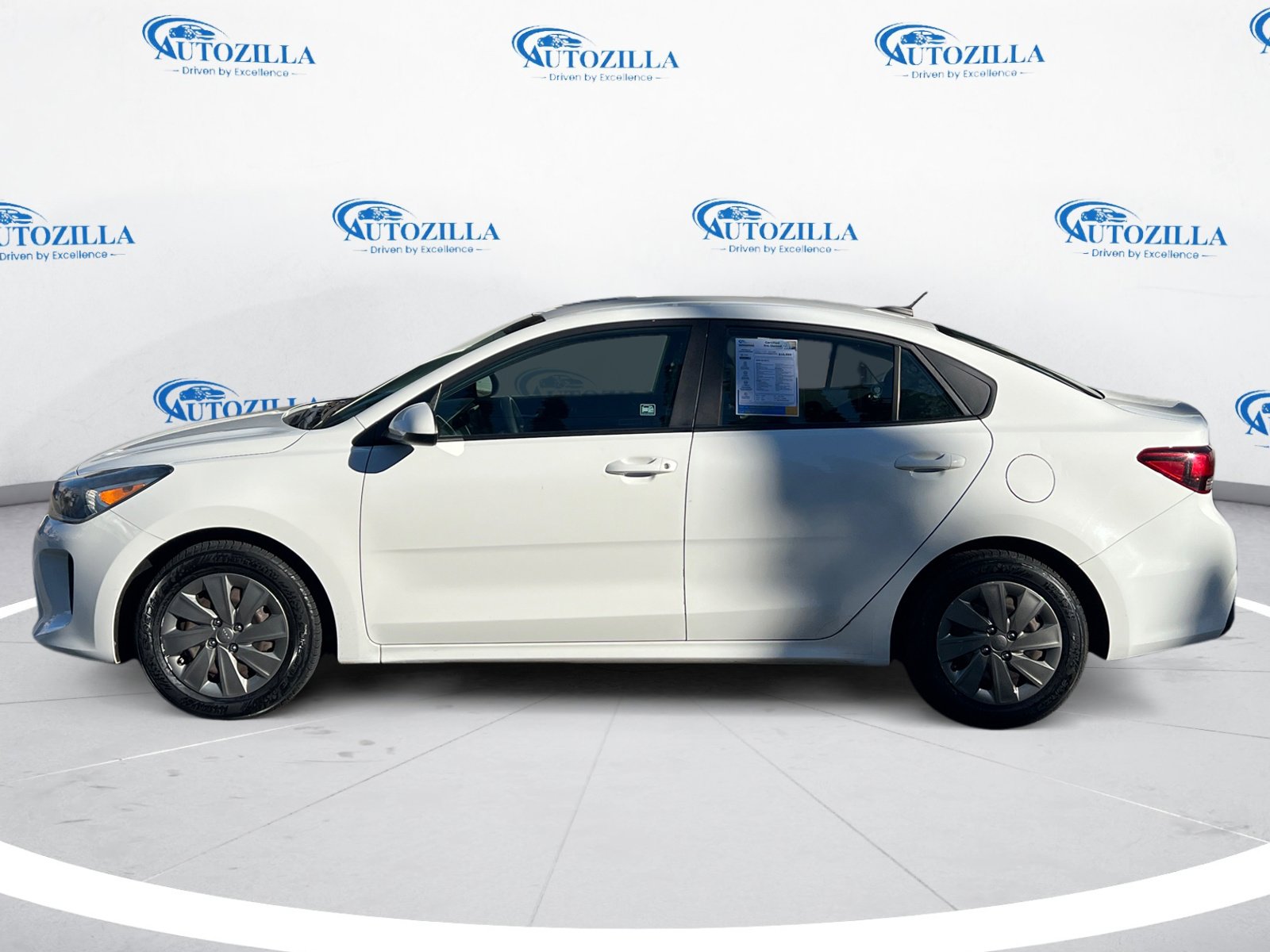 2020 Kia Rio LX S photo 2
