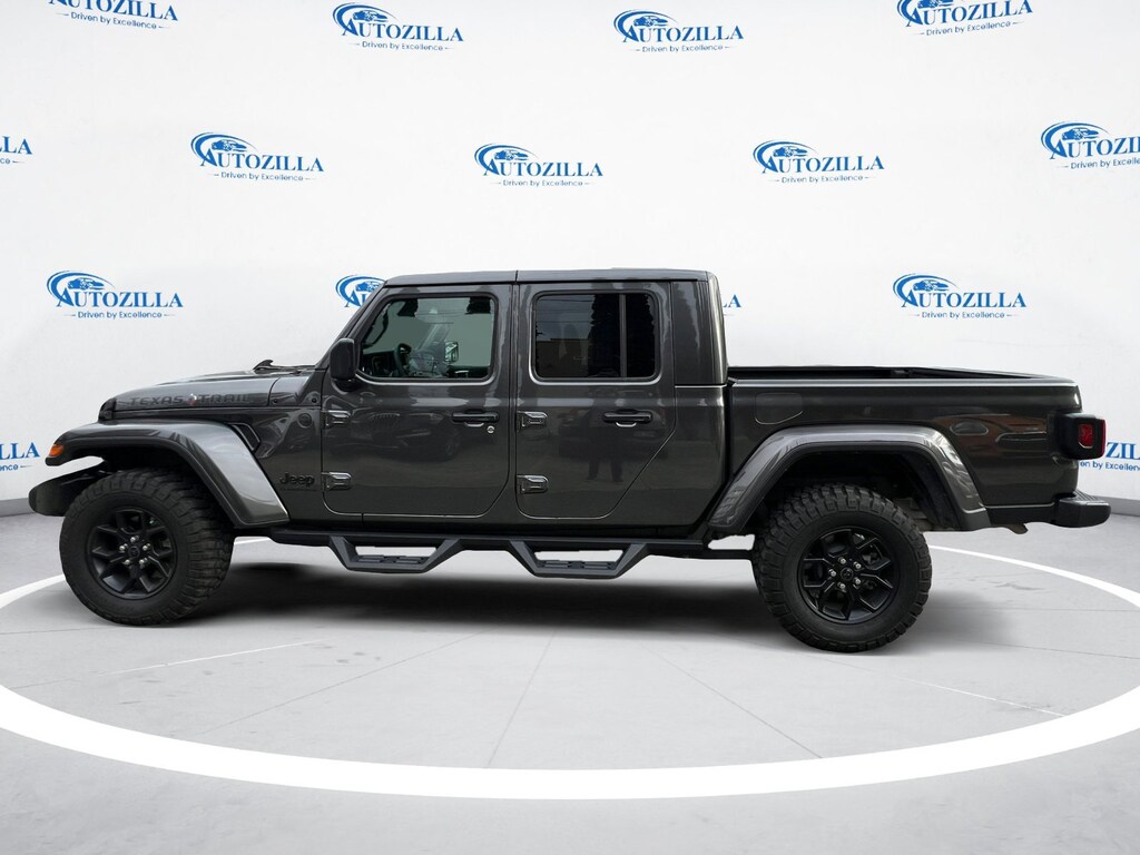 Used 2025 Jeep Gladiator Sport Truck Crew Cab
