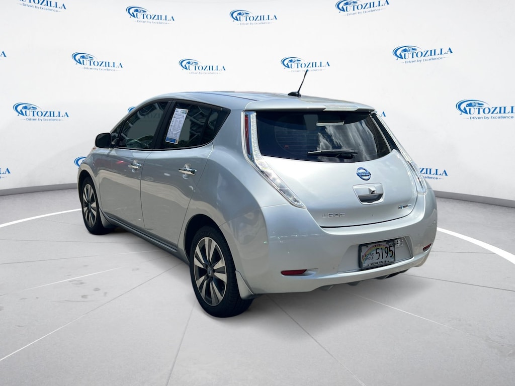 Used 2013 Nissan LEAF SL Hatchback