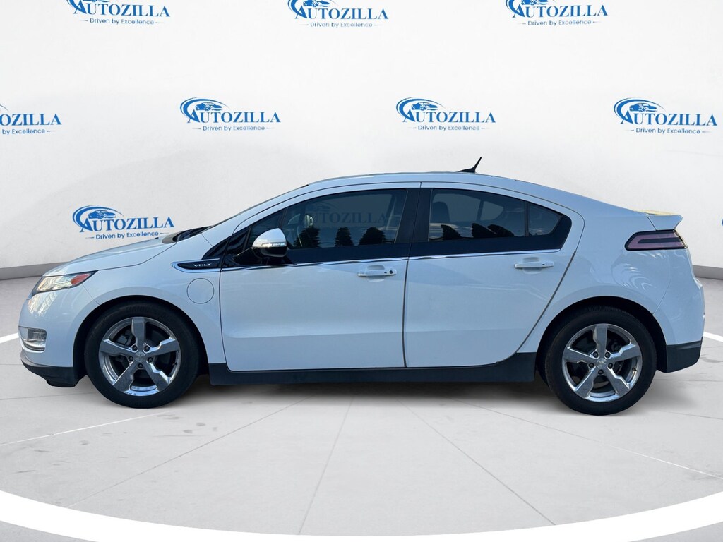 Used 2013 Chevrolet Volt Base Hatchback