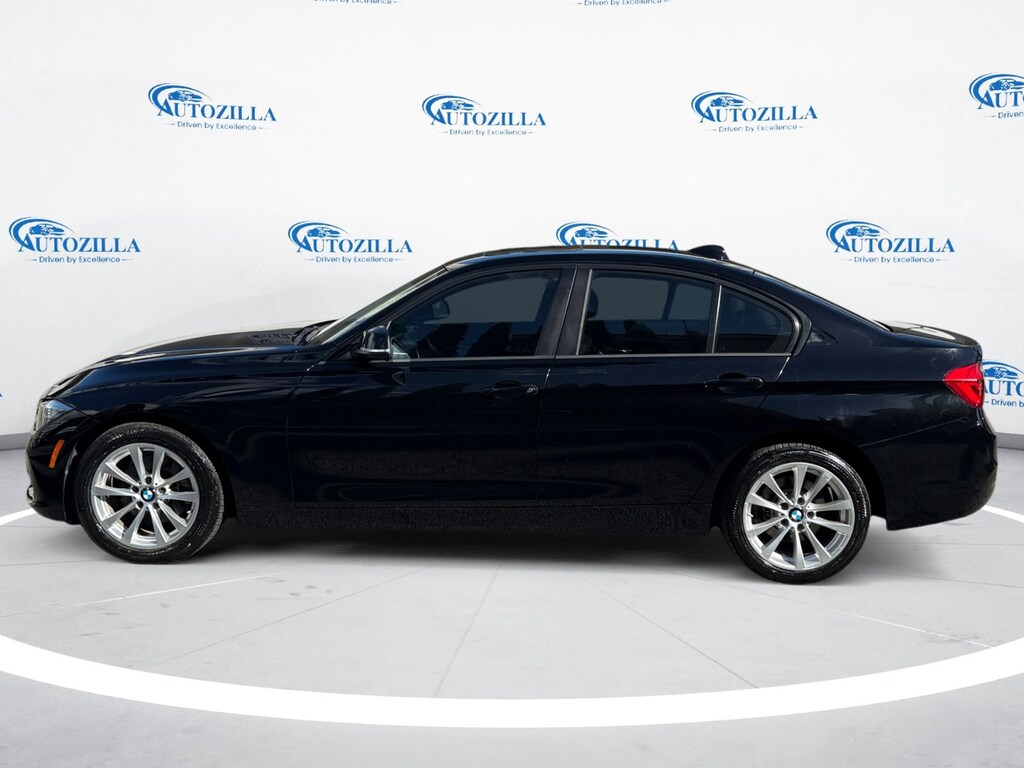 Used 2017 BMW 320i xDrive Sedan