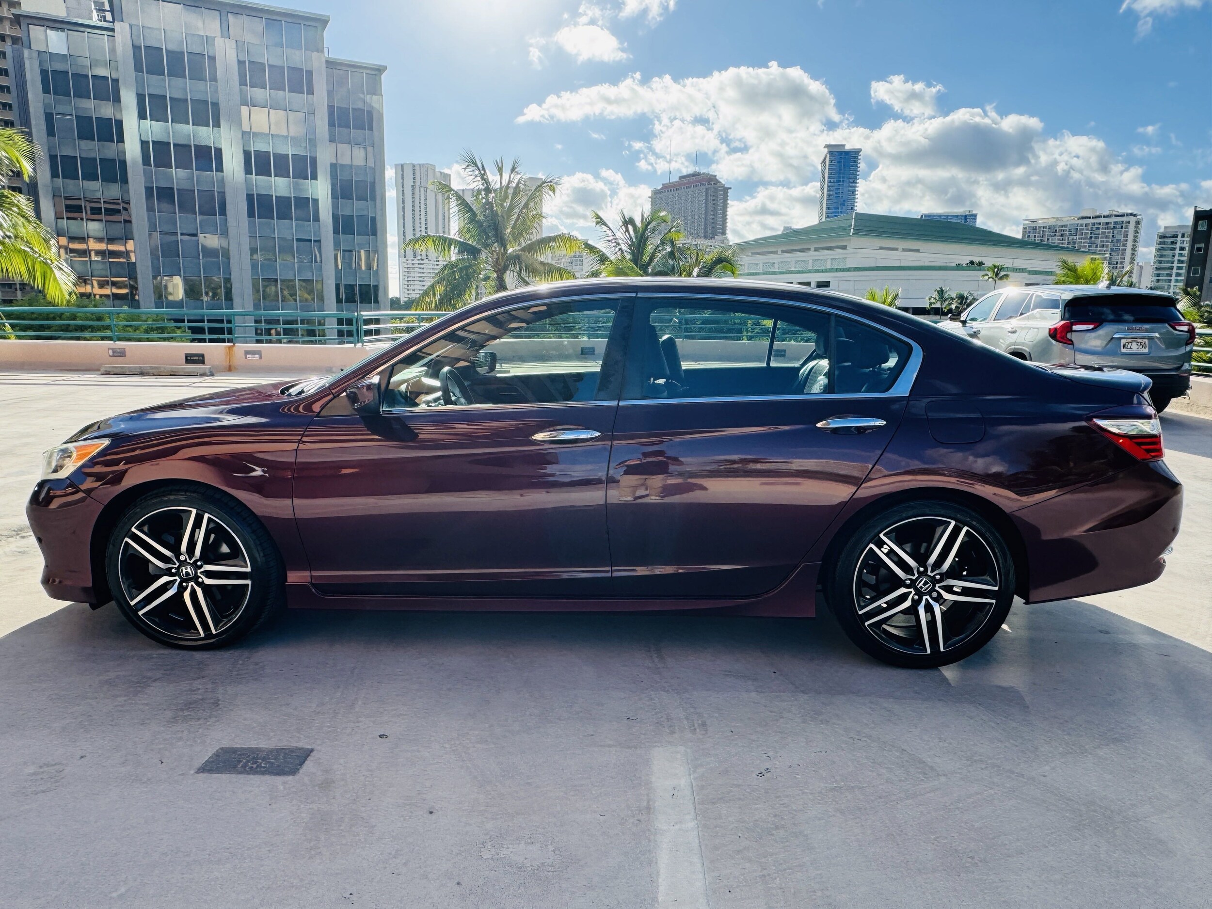 2017 Honda Accord Sport photo 4