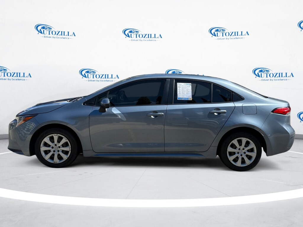 Used 2020 Toyota Corolla LE Sedan