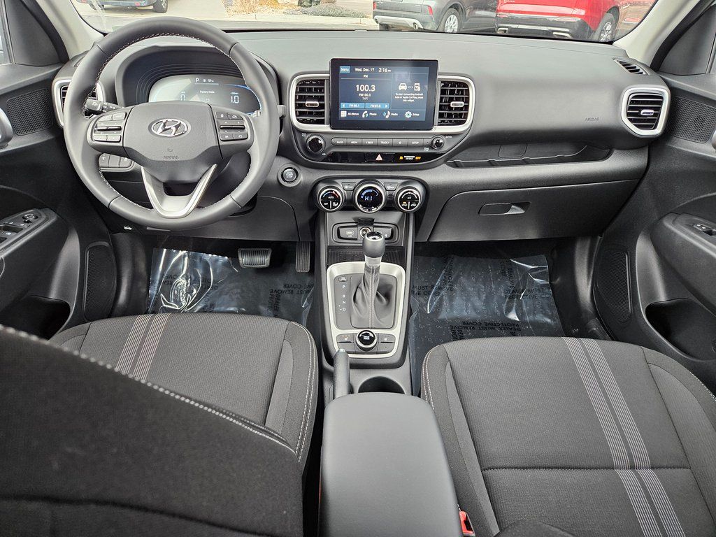 2026 Hyundai Venue SEL - Photo 16